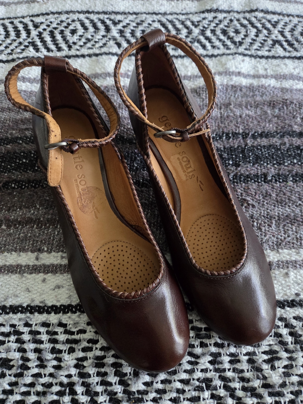 Gentle Souls Women’s Italian Leather Pump with Ankle Strap